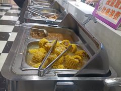 自助取餐区-梦航彩虹之约自助餐厅(华府天地店)