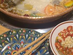 -洱火云南酸菜牛肉火锅(石景山当代商城店)