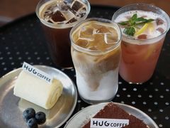 -HUG·拥抱咖啡(郑州宝龙广场店)