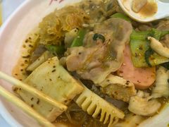 -汆悦麻辣烫·麻辣拌(皇寺店)