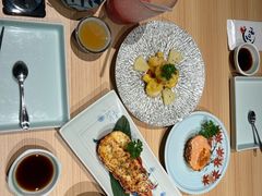 -花和海鲜自助(梅江店)