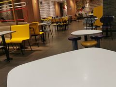 -麦当劳(莘松路芭比伦DT店)