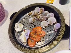-巧克力渔家.小船海鲜胶东菜(三浴场店)