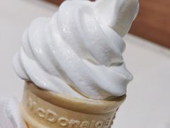 -麦当劳(轻轨曹杨路店)