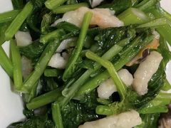 -东来菜馆•手抓海鲜家常菜•海鲜锅贴(鸽子窝店)