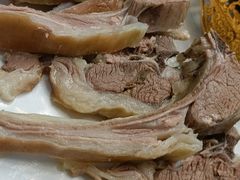 -三江源美食城