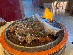 -蜜桃餐厅·伴山(绿宝广场店)