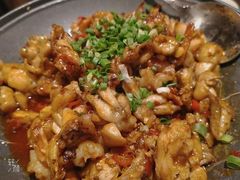 牛蛙爱上虾-湖南人家·家传湖南菜(水围店)