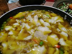 -有红鸡毛店·川菜(建设路店)