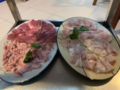 天衣無縫拚一兩肉-华哥新鲜猪精品美食