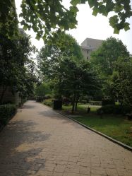 -杉惠素颜美妆皮肤管理中心