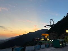-黄腾峡天门悬廊