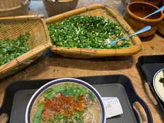 -云阿蛮云南生烫牛肉米线(奉贤路店)