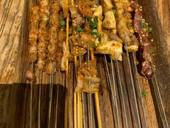 烤鲜牛肉串-串大叔炭火烤串·鸡西大冷面刀削面(总店)