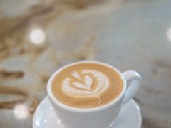 -FLOVIE FLORIST CAFE