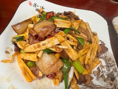 竹笋腊肉-苗湘食府(十年店)