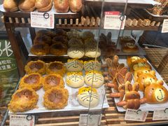 -CARINO BAKERY&CAFE(人广来福士店)
