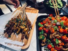-巴厘龙虾·榜首油焖大虾(音乐学院·沿江酒馆店)