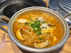 辛拉面-金顺韩式烤肉·网红烤肉店(广利路店)