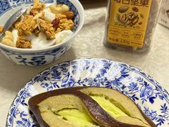 -雀食面包店(钟楼店)