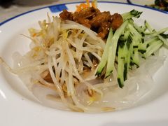 鸡丝麻酱拉皮-让我们见个面(祥云小镇店)