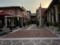 -佛罗伦萨小镇广佛名品奥特莱斯(疏港路店)