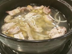 -烹然四季椰子鸡火锅(团结湖总店)