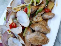 -四川小胡子海鲜(丁村万人海鲜广场店)