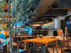 大堂-JINNS锦时 steak&pizza(浸信会礼拜堂旧址店)