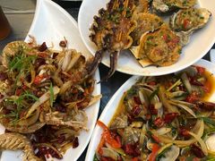 -覃记海鲜美食餐厅