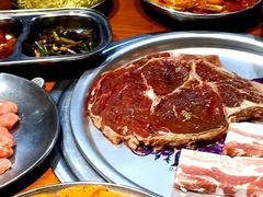 -牛信亭韩国料理·炭火烤肉(紫藤路店)