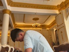 -金东尼人妖秀