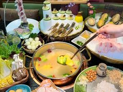 -得意咚瓜·顺德鱼生·冬瓜火锅(深圳首店)