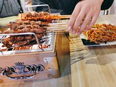 -烤满分·东北烧烤(首经贸店)