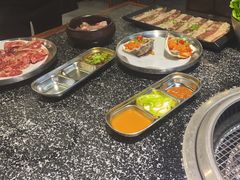 -红泥小火炉·东北泥炉烤肉(天一旗舰店)
