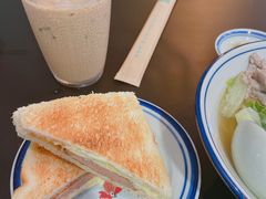-左记港食(融科天城店)