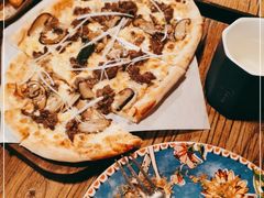 -I HOLIC艾豪丽披萨(KKone店)