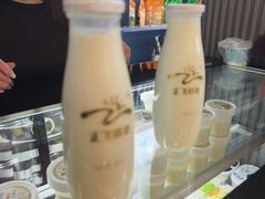-正飞鲜奶(吐鲁番路店)