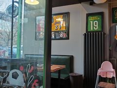 -京狮炙燥·精酿烧烤(首经贸店)