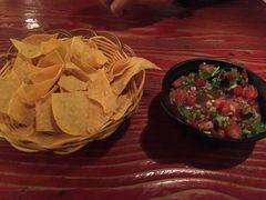 -Pistolera Mexican Cantina女枪手墨西哥餐厅(碧云路店)
