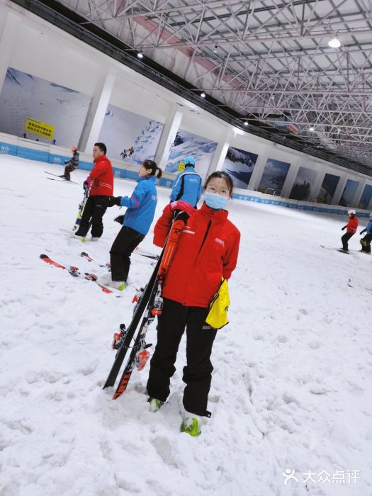 绍兴启迪乔波冰雪世界图片