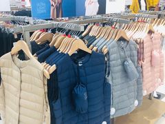 -优衣库(上海金桥国际商业广场店)