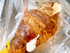 驴打滚牛角面包-味多美·北京面包工坊(天坛店)