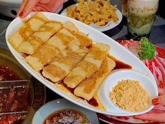 -长嘉·河图火锅(长嘉汇江景旗舰店)