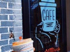 澳白-WOW coffee