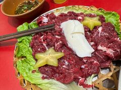 8两鲜肉（偏瘦）-潮汕·草根牛肉档(上海荟聚城市集市店)