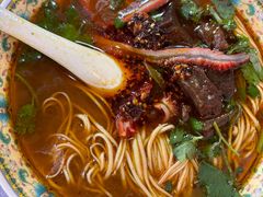 -金杨拉面王小吃面馆·牛三宝面·红烧牛肉粉