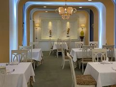 -成桂西餐厅·42年的味道(五大道疙瘩楼店)