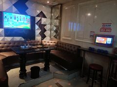 -唛歌时尚KTV(胜利北路店)