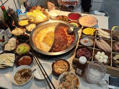 -芈重山老火锅(广州首店)